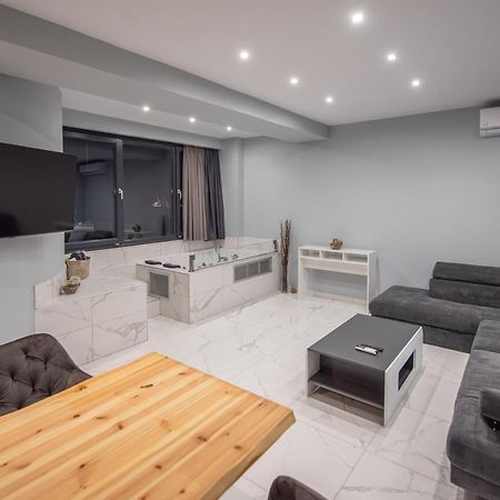 Sea & City Luxury Suite 塞萨洛尼基 外观 照片