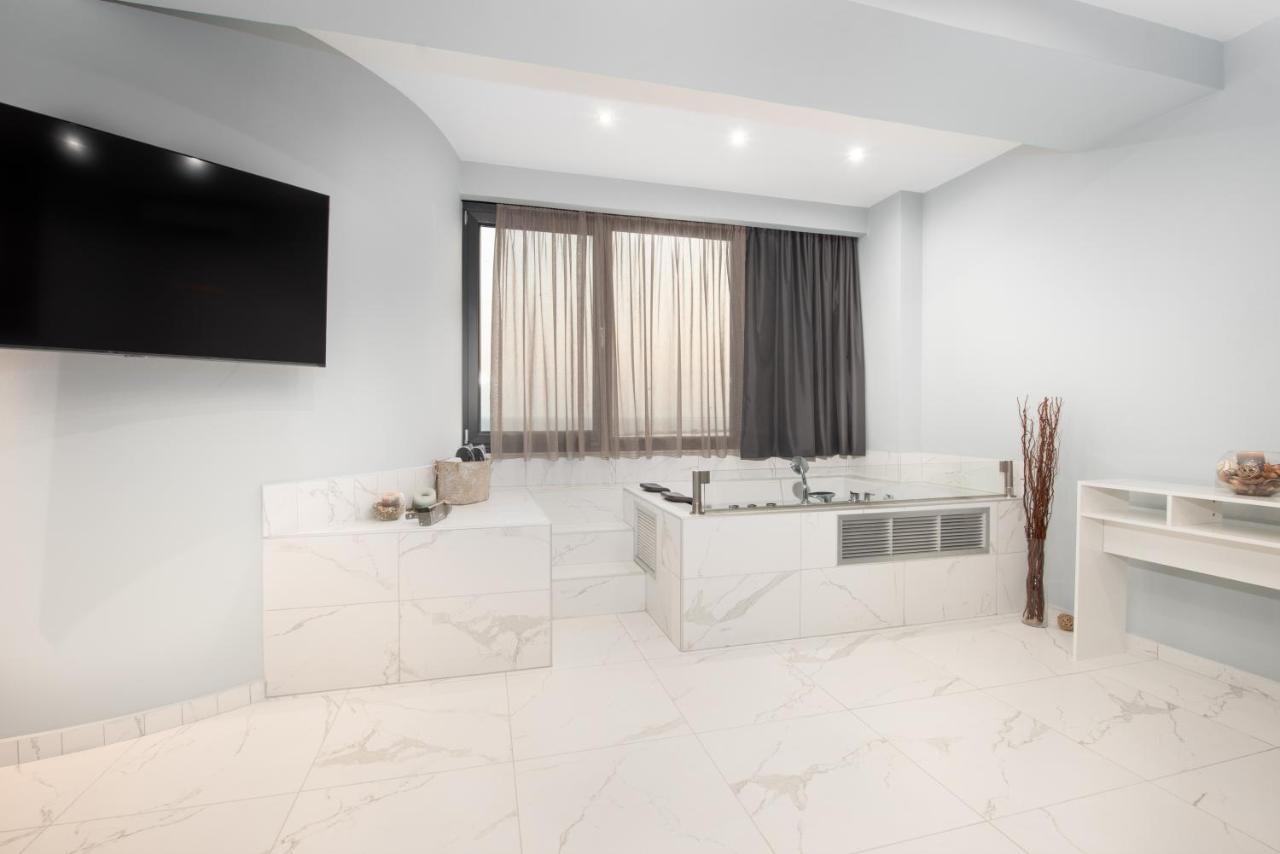 Sea & City Luxury Suite 塞萨洛尼基 外观 照片