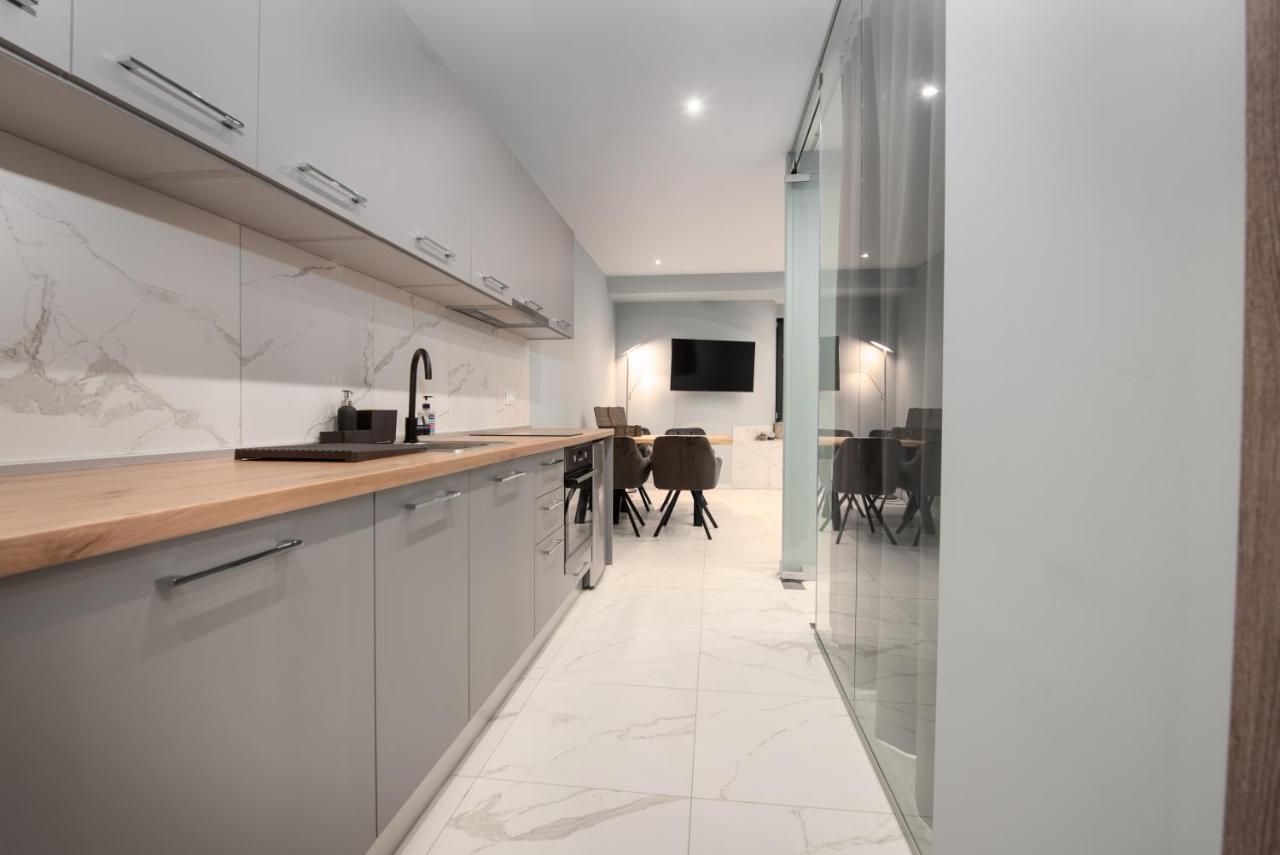 Sea & City Luxury Suite 塞萨洛尼基 外观 照片