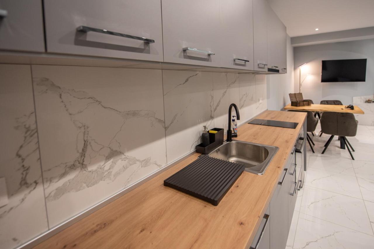 Sea & City Luxury Suite 塞萨洛尼基 外观 照片