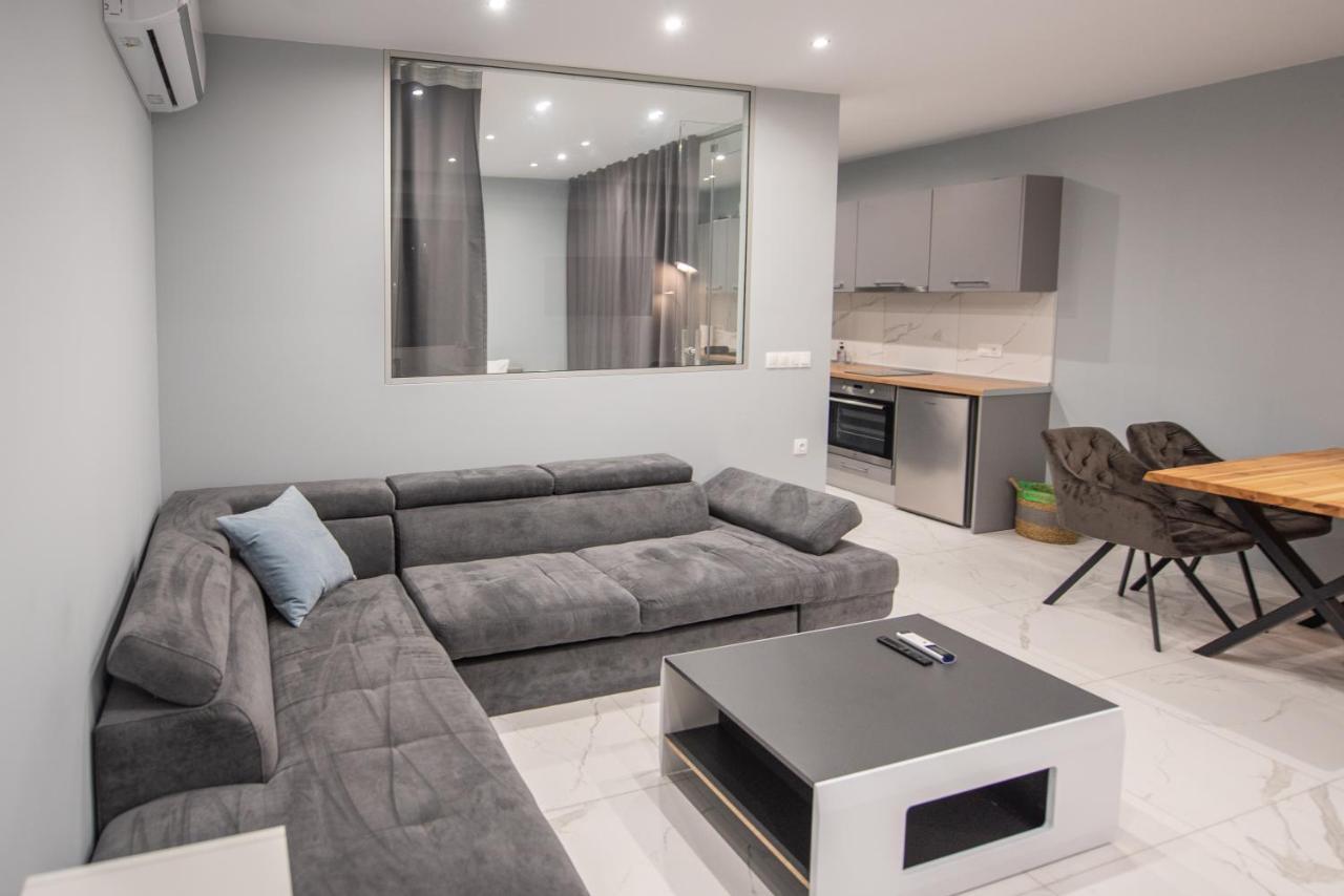 Sea & City Luxury Suite 塞萨洛尼基 外观 照片